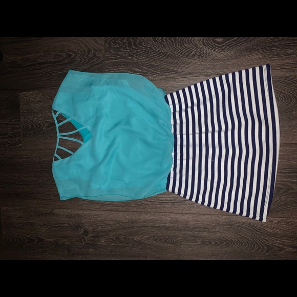 Dress - Picture 2 of 2